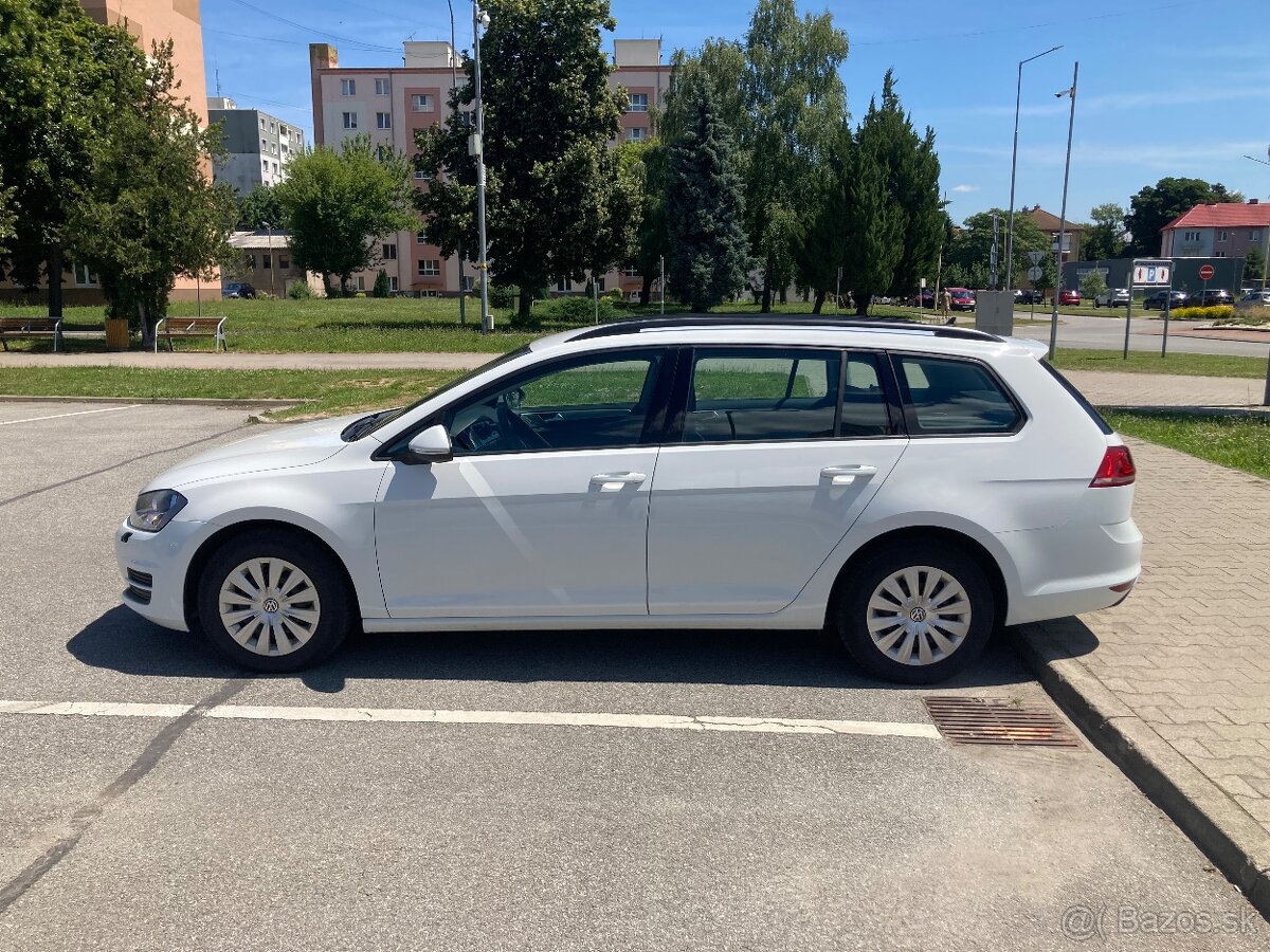VW Golf Variant - 5