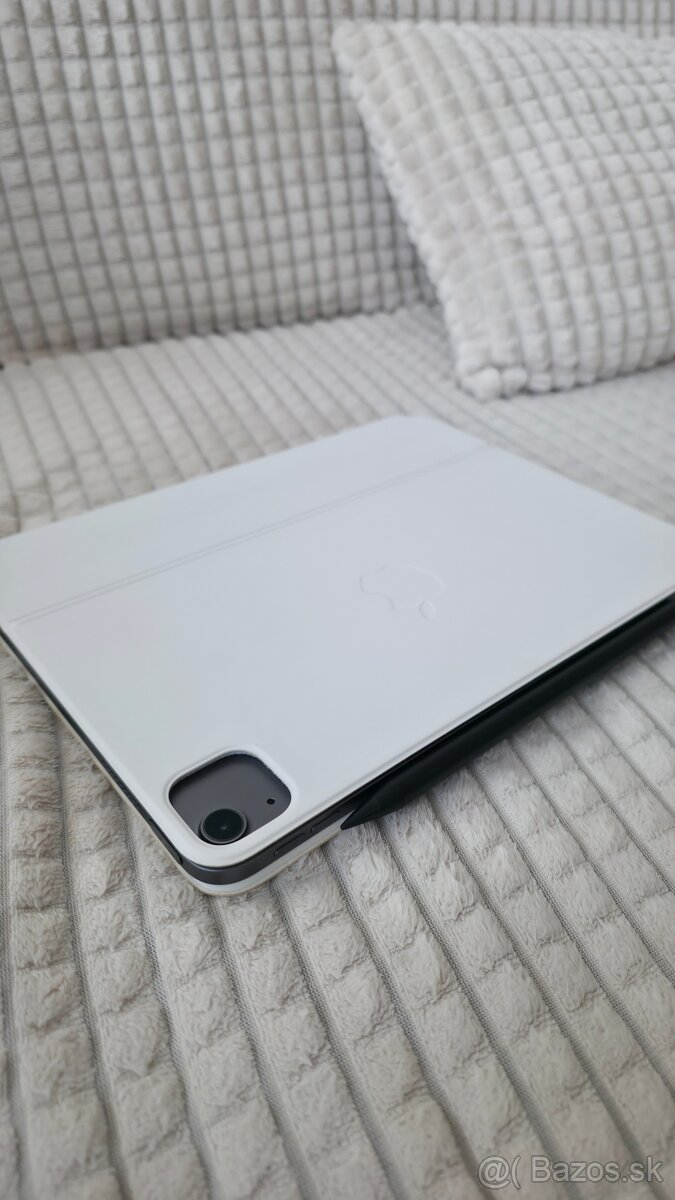 Predam iPad air m1 5 gen. +Magic keyboard+pero - 5