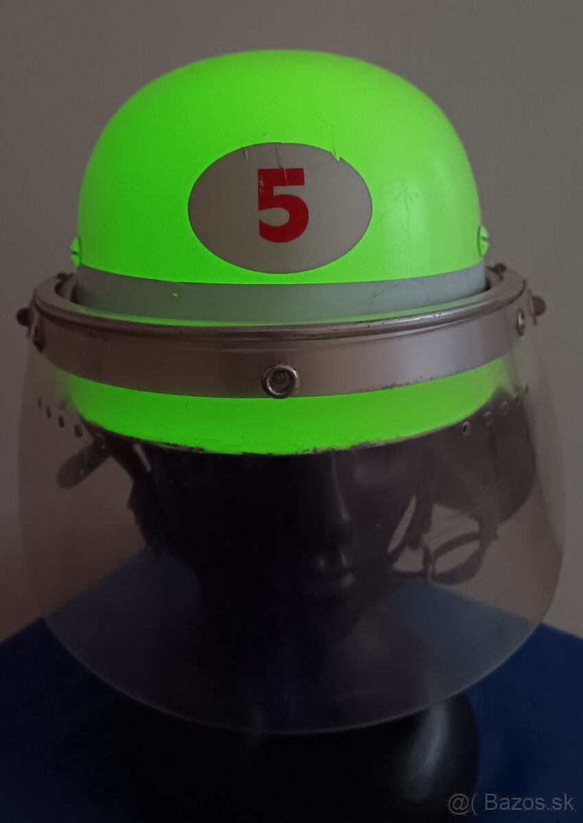 Hasičská prilba Nemecko - 5