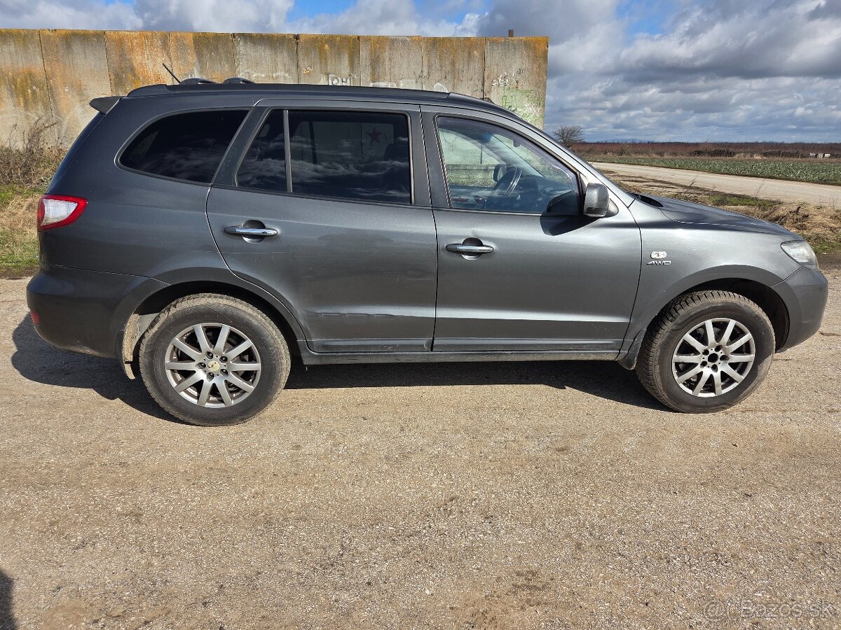 Hyundai Santa Fe - 5
