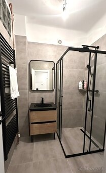 4 izbový zrekonštruovaný byt 90m2 - 5