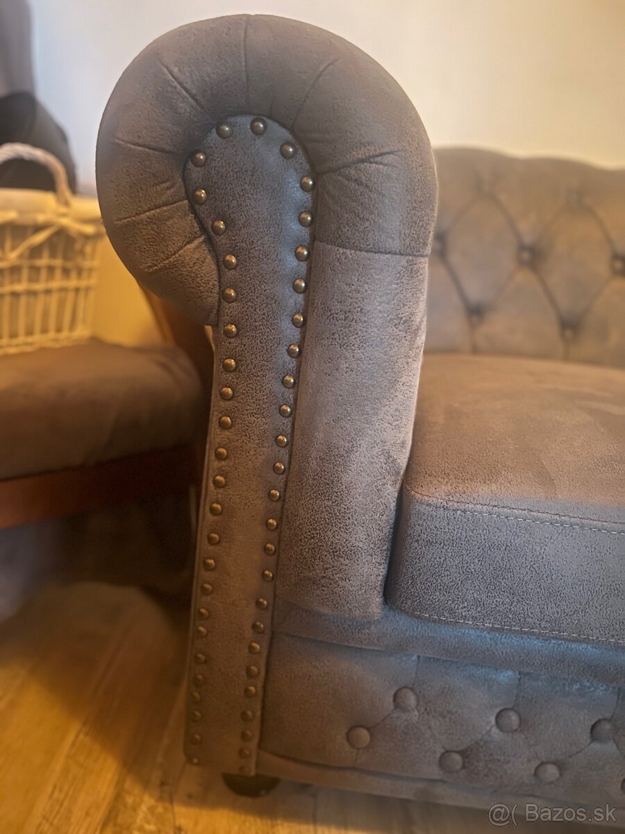Predám trojmiestnu sedačku/gauč chesterfield - 5