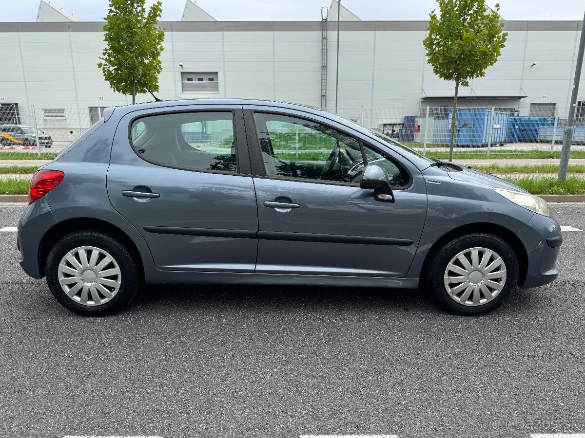 Peugeot 207 1.4i 16v Nová STK - 5
