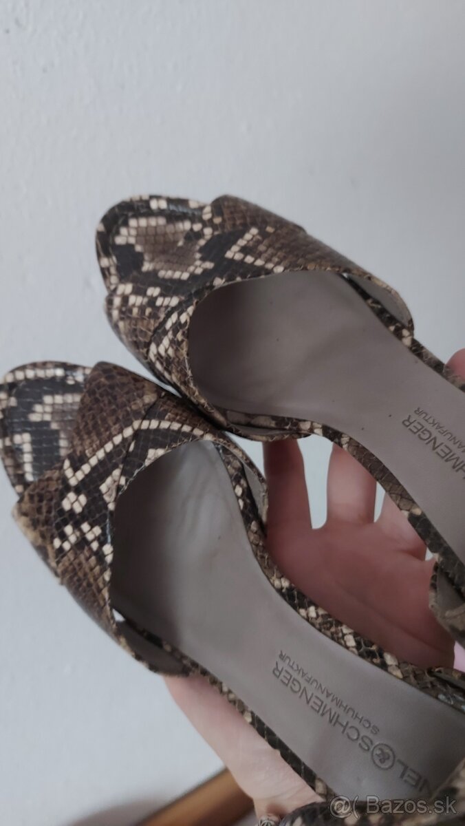Kožené sandále na vysokom podpätku s hadím vzorom - 5