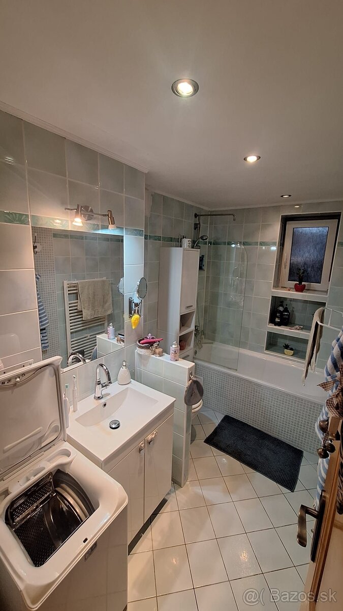 Nájom 2,5 izbový byt širšie centrum Zvolen - 5