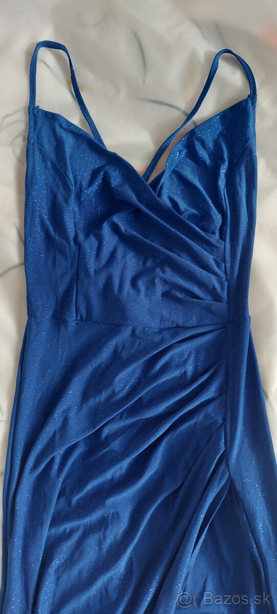 Dlhé trblietavé šaty - 5