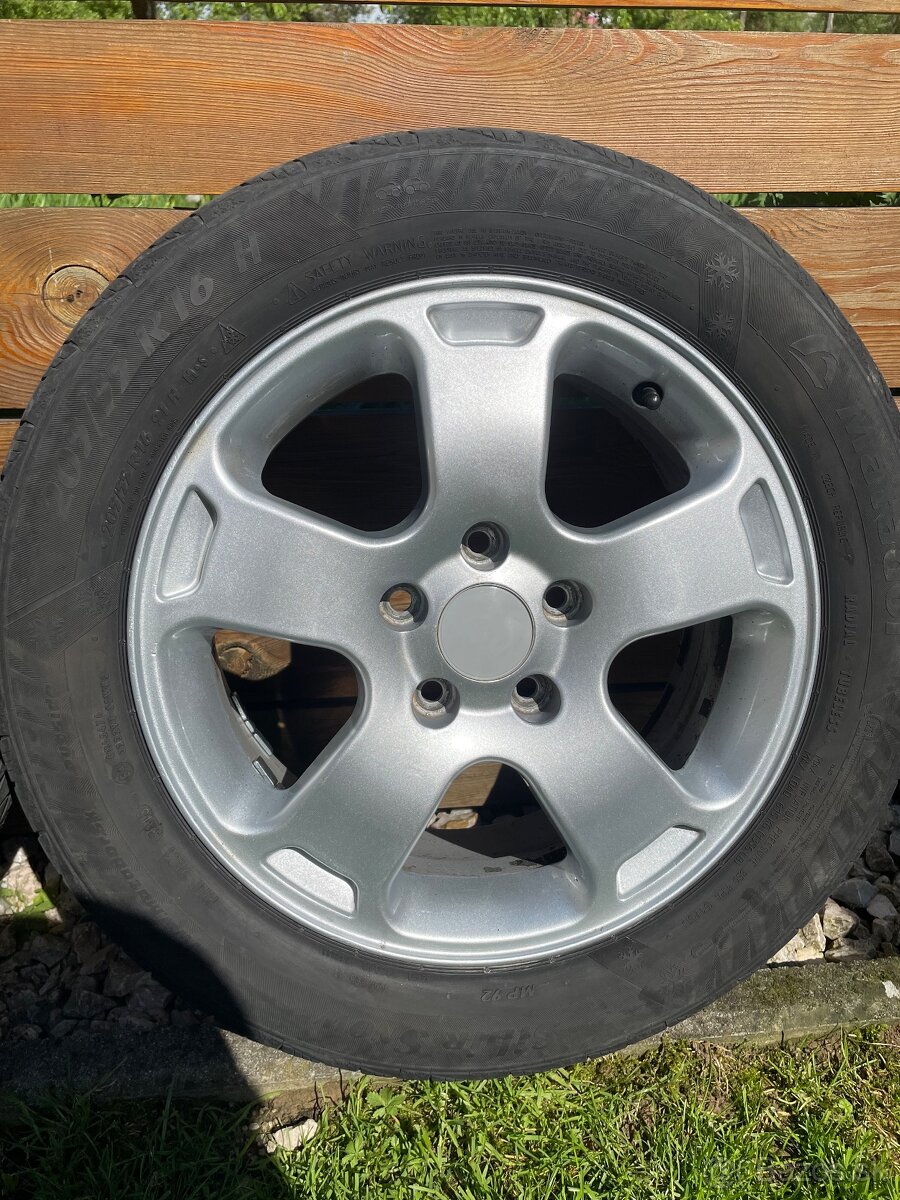 Zimne pneu R16 s diskami - 5