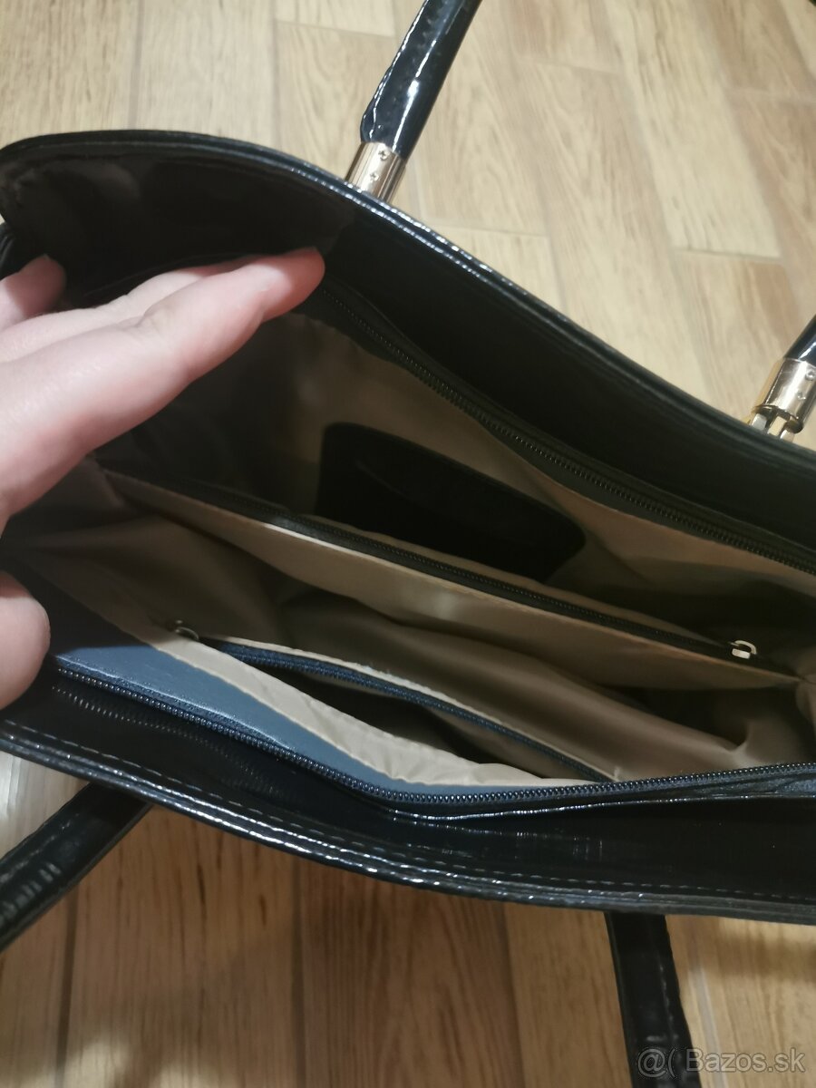 Čierna elegantná kabelka - 5