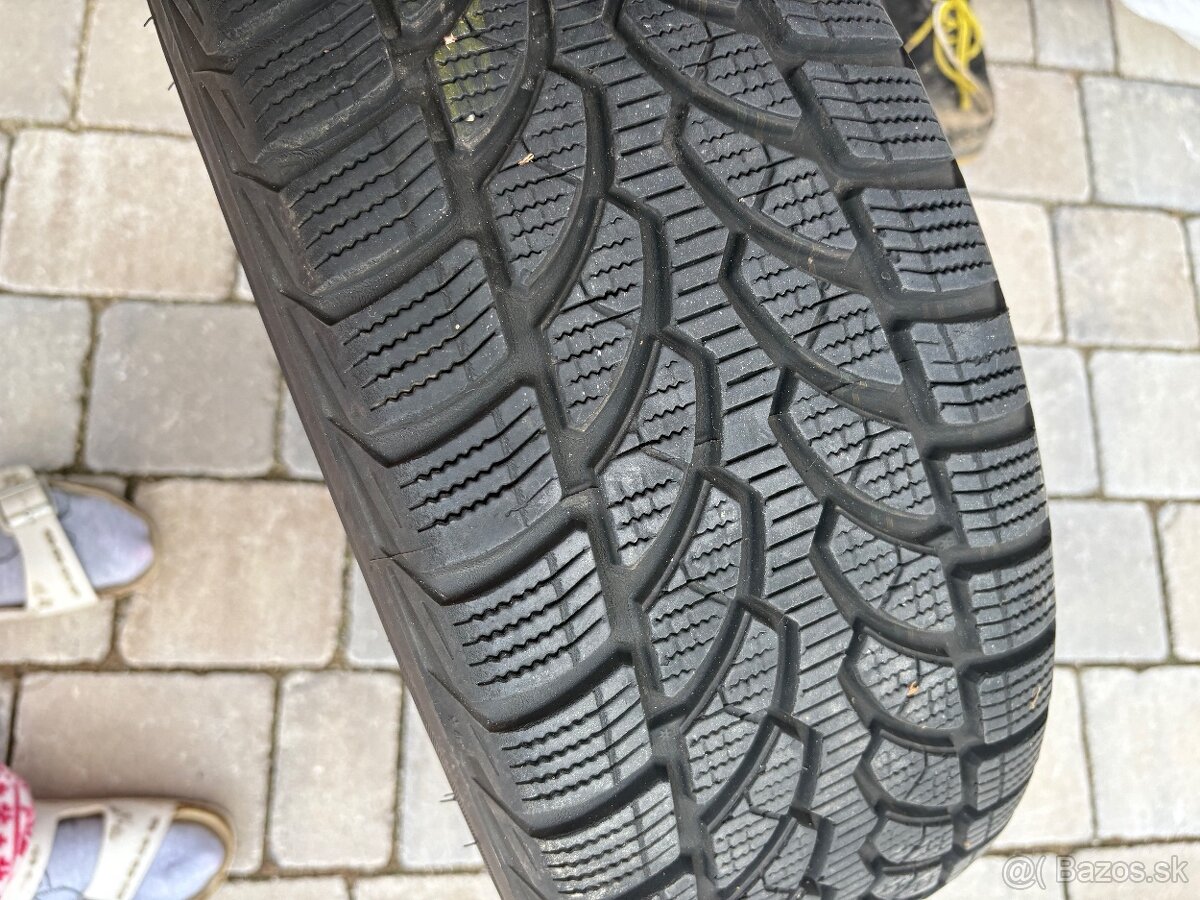 Predám zimné gumy na hliníkových diskoch R 16 - 5