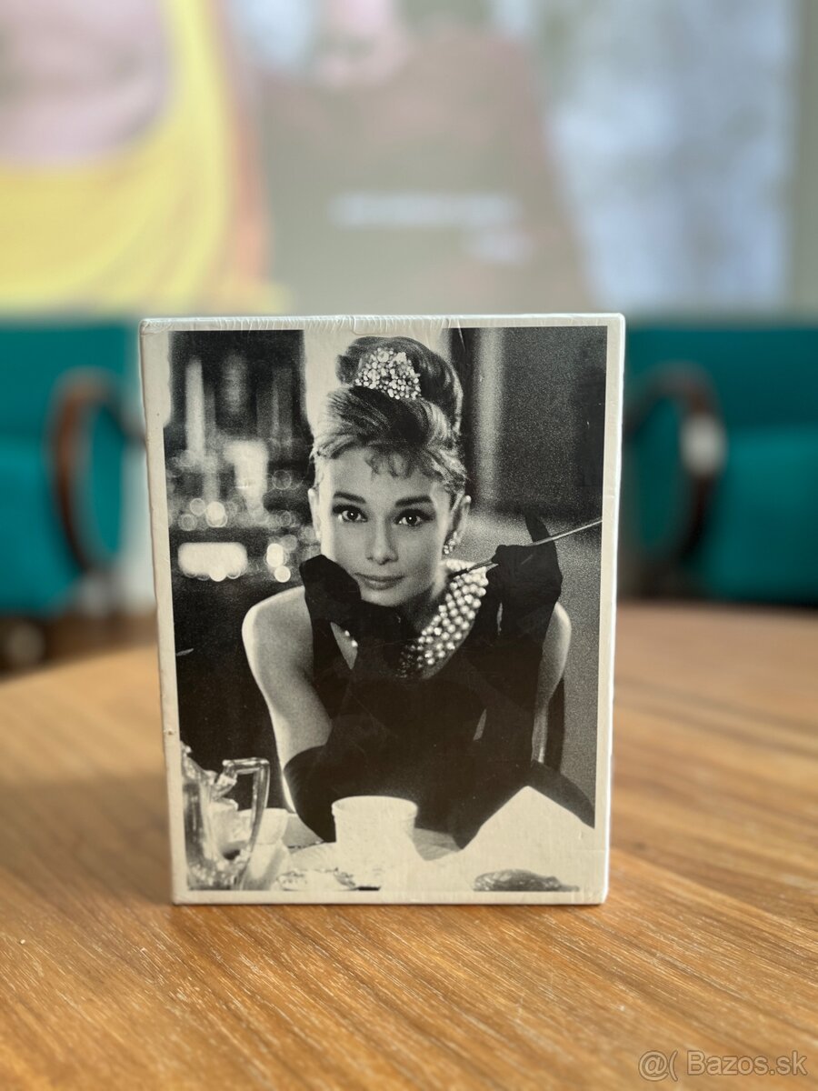 Audrey Hepburn VHS Box Set – Special Collection - 5