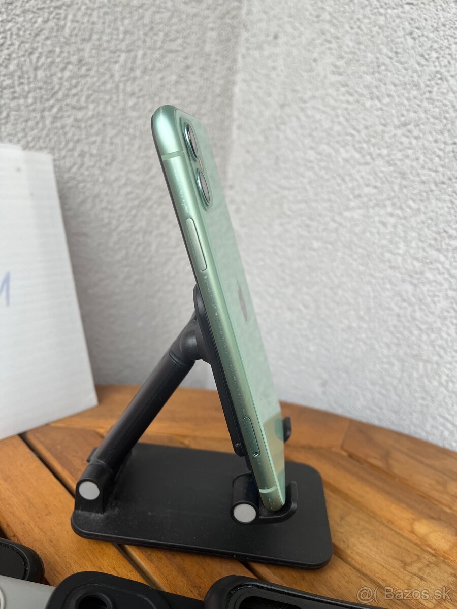 Apple IPhone 11 128GB - 100% batéria - 5