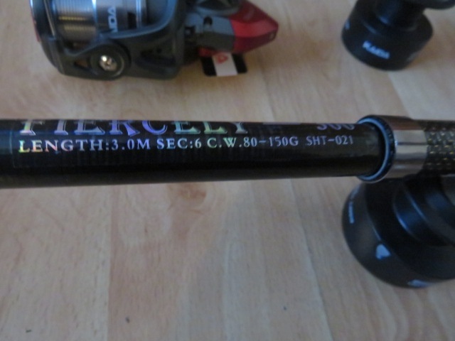 Predam nove udice MIKANO,3 metre,nav.Kaida 40-2 ks-80 eur - 5