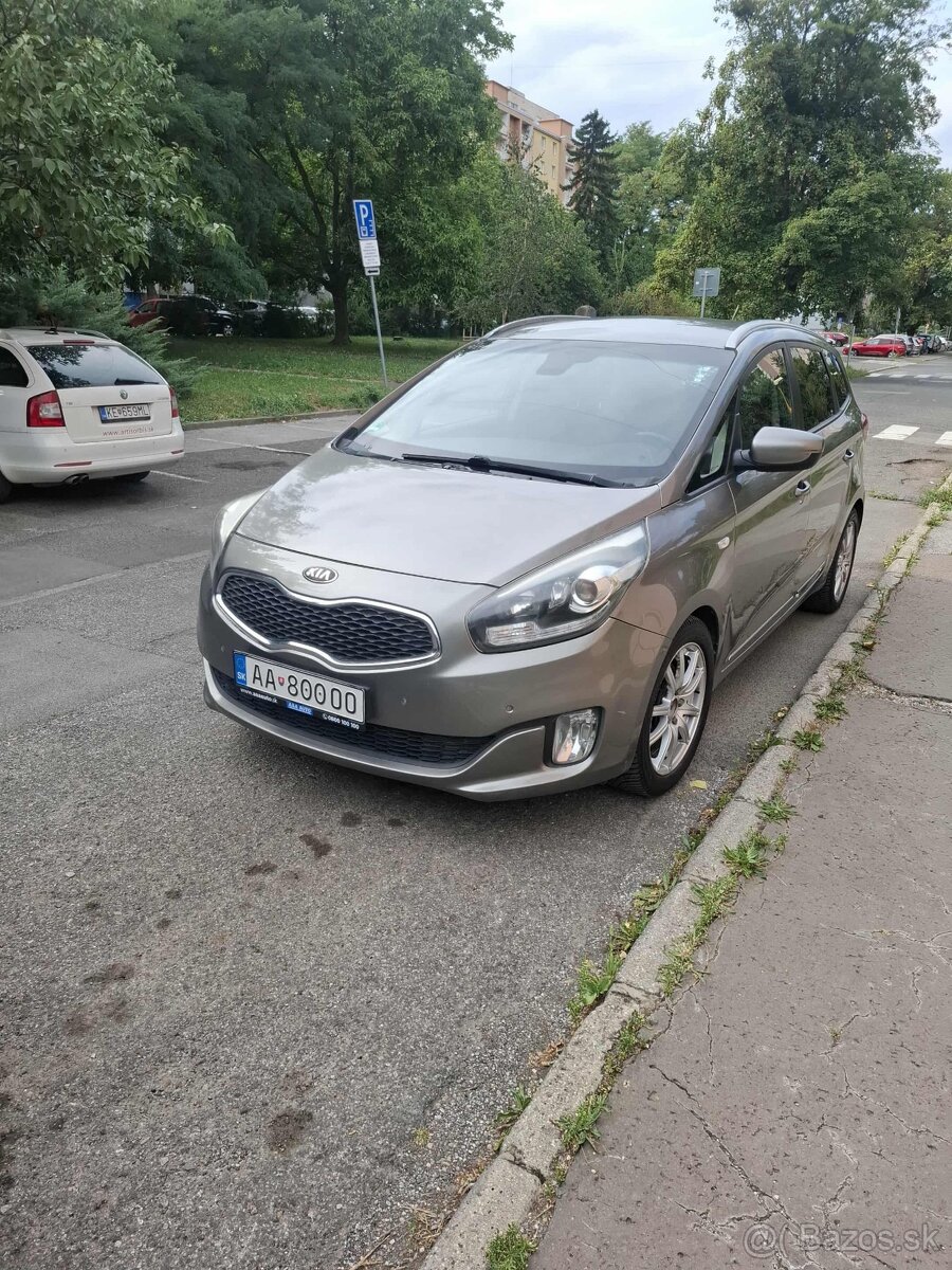 Kia Carens-predaj - 5