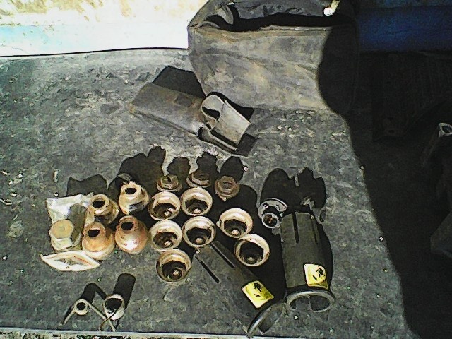 predám diely na discovery 2 - 5