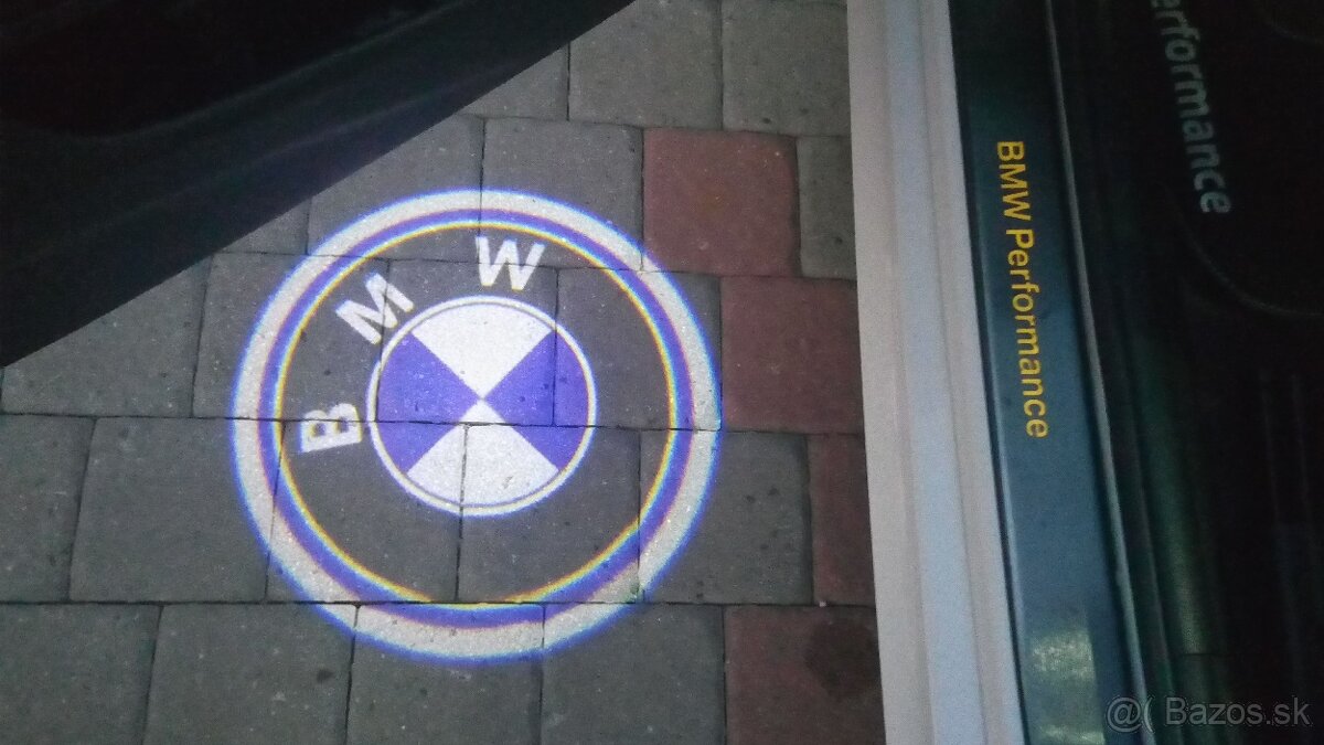 Predám BMW 320D - 5