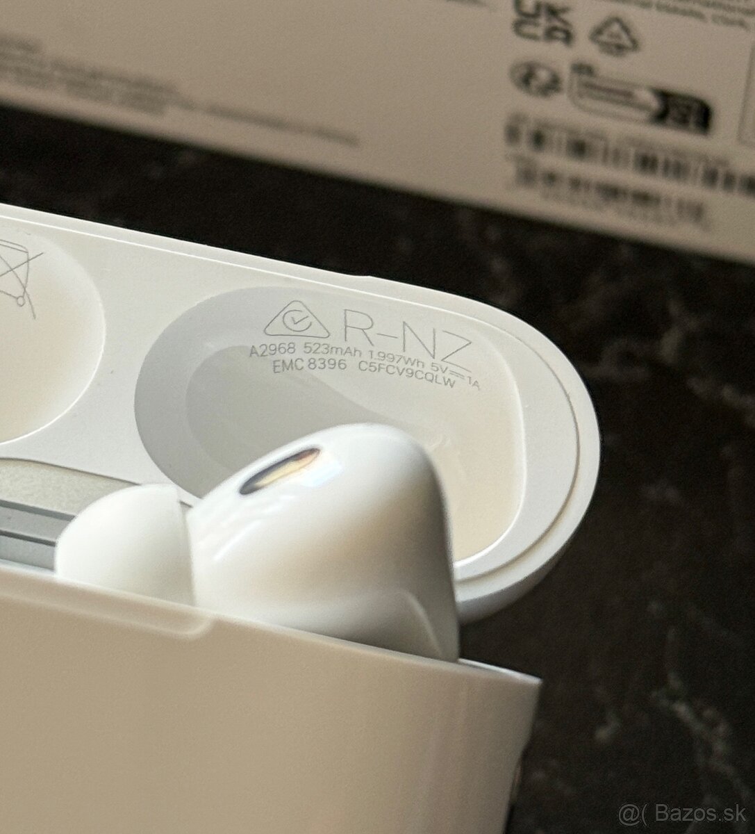 Apple Airpods Pro 2 USB-C nové - 5