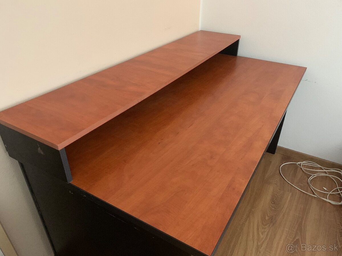 Veľký kancelársky stôl - 5