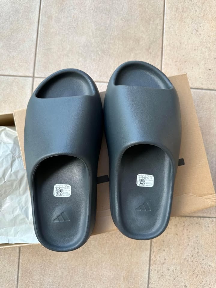 Yeezy yzy slide eu 42,43 dark onyx - 5