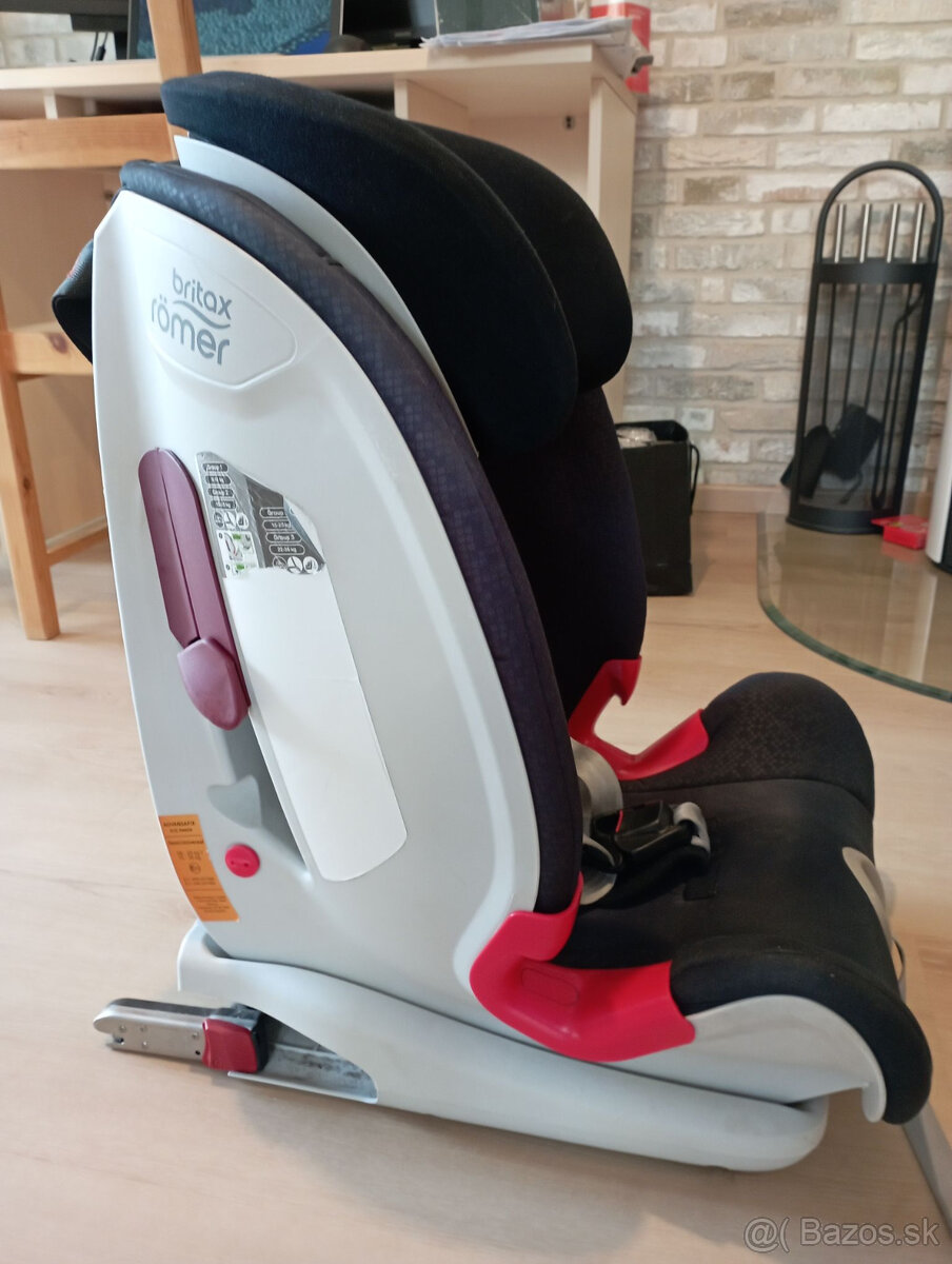 Predám detskú autosedačku Britax Römer Advansafix RM - 5