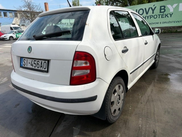 Skoda Fabia 1,2I 40kw - 5