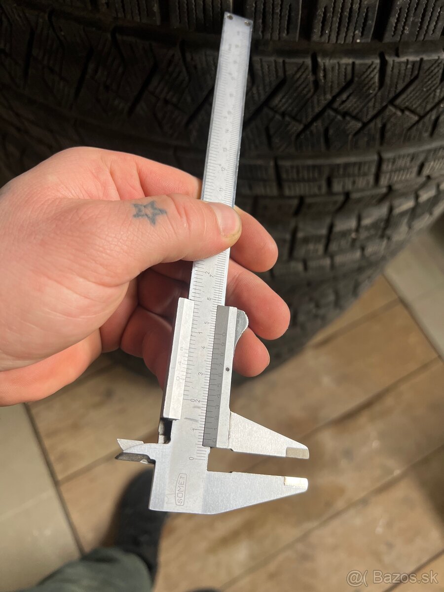 275/45 R20 zimné 7mm - 5