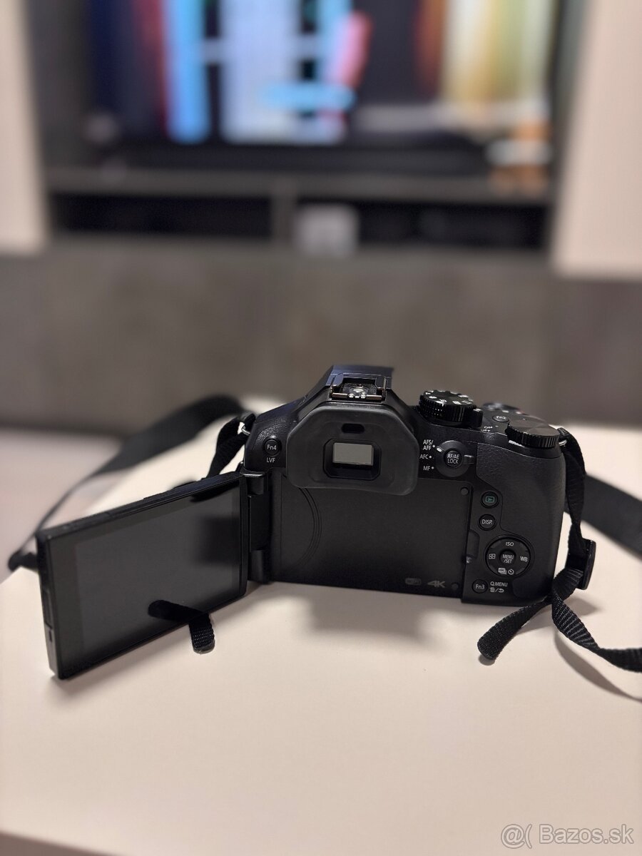 Panasonic Lumix DMC-FZ300 - 5