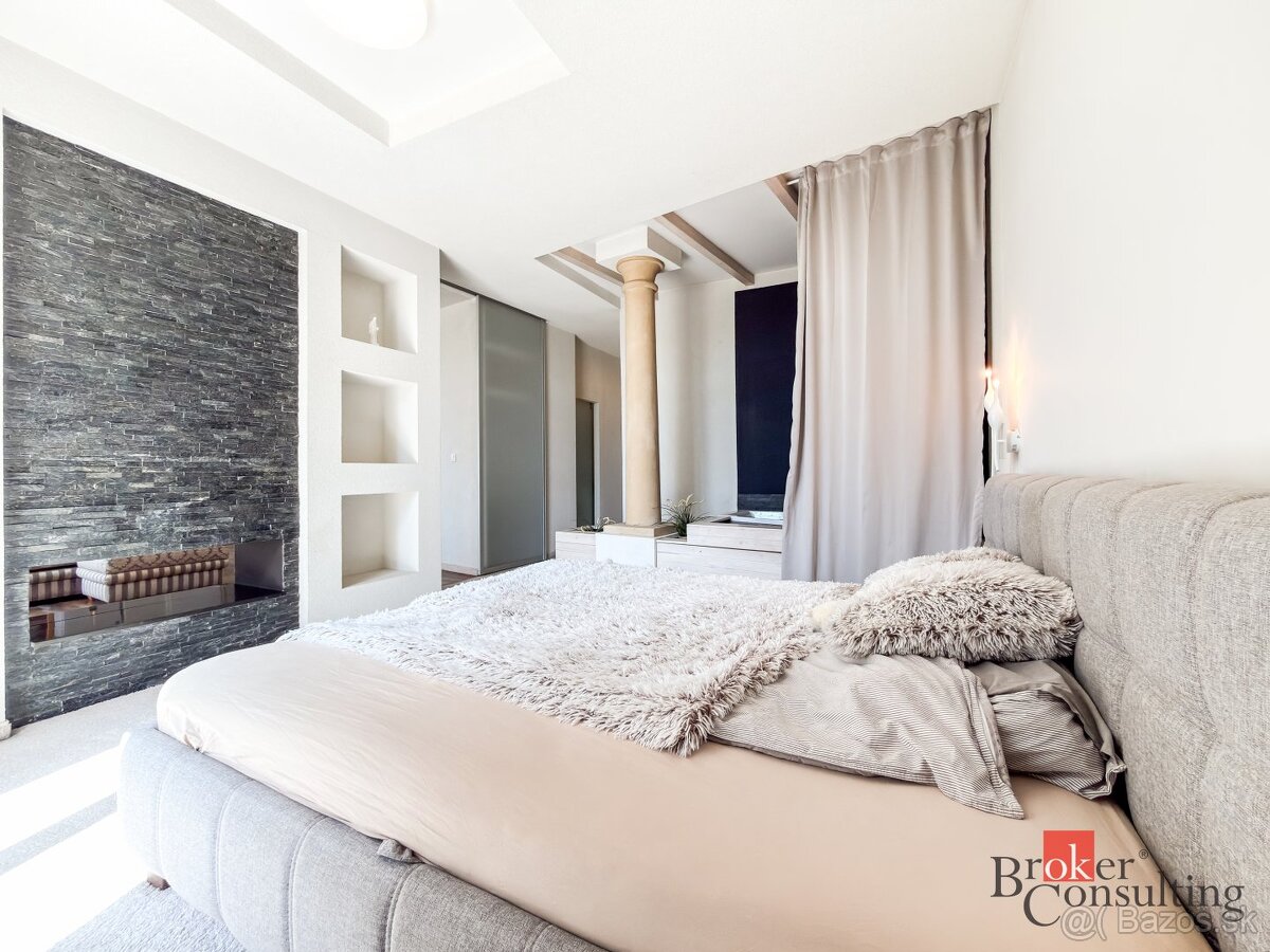 Veľkometrážny staromestský 2i byt s balkónom pri Dunaji – foto 5