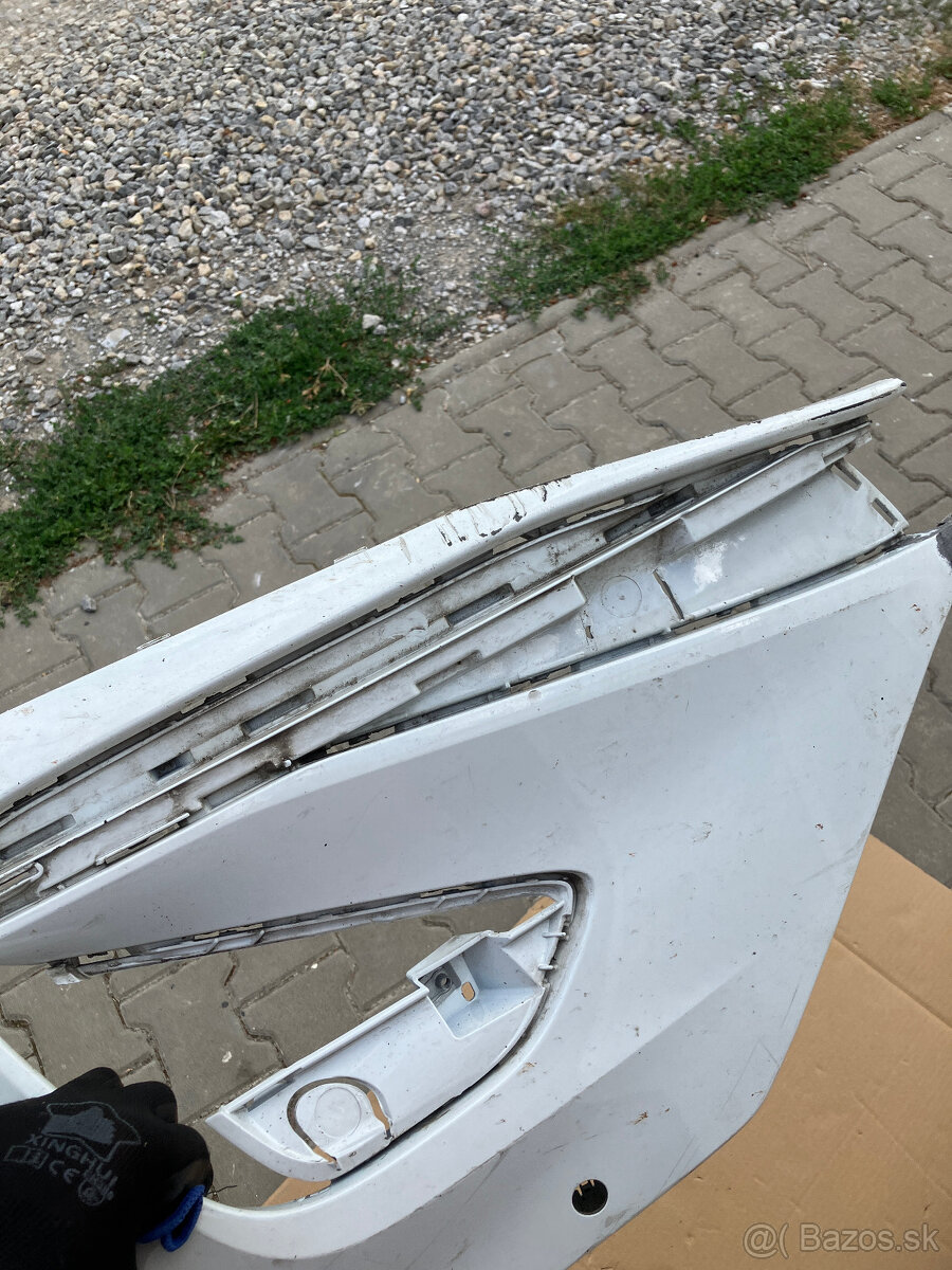 predni naraznik vw arteon lift levy bily - 5