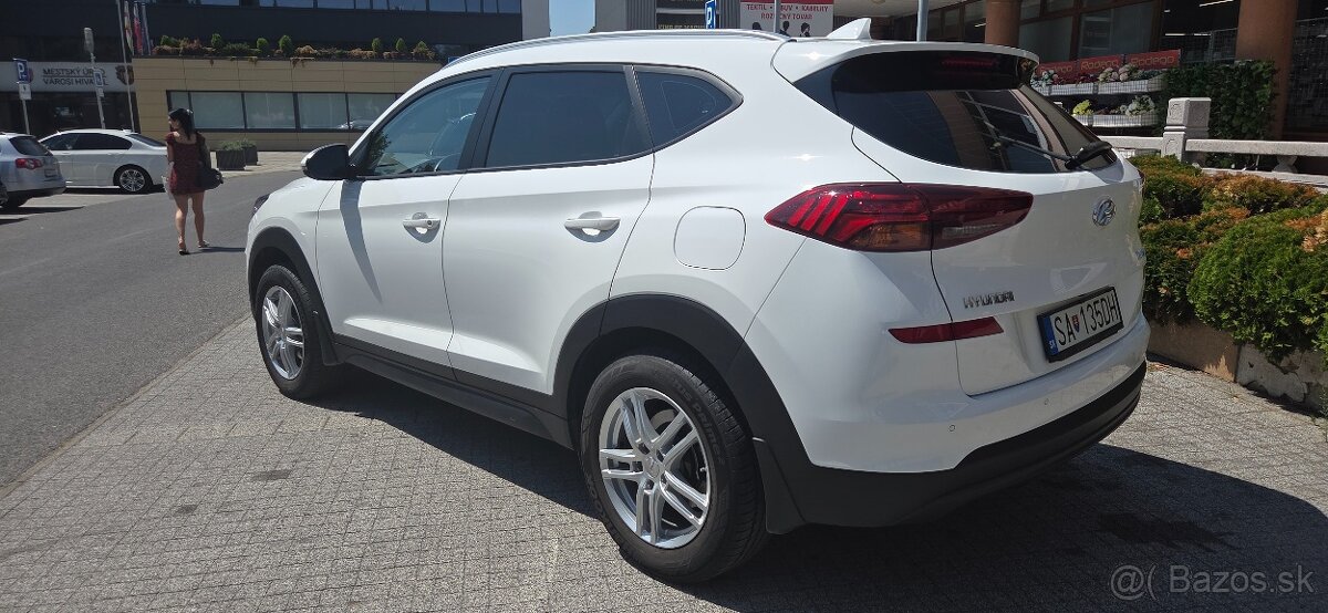Hyundai Tucson 1.6i - 5