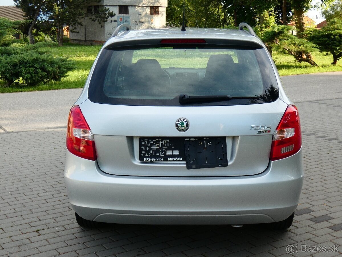 Škoda Fabia II Combi 1,2 12V - 5
