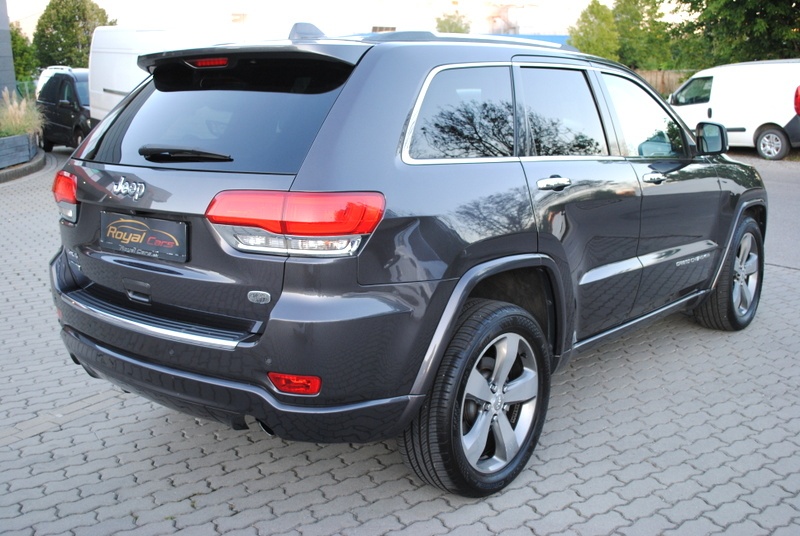 Jeep Grand Cherokee 3.0L V6 Overland A/T⭐PREVERENÉ VOZIDLO⭐