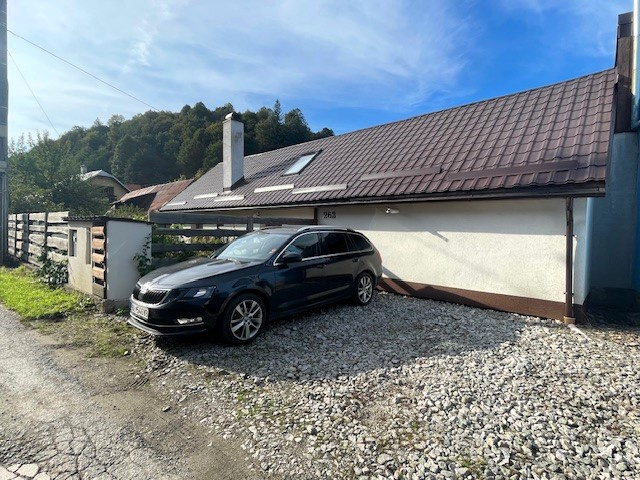 SUPER RD/chalupa s 2 samostatnými jednotkami (1i a 3i) v Hro - 5