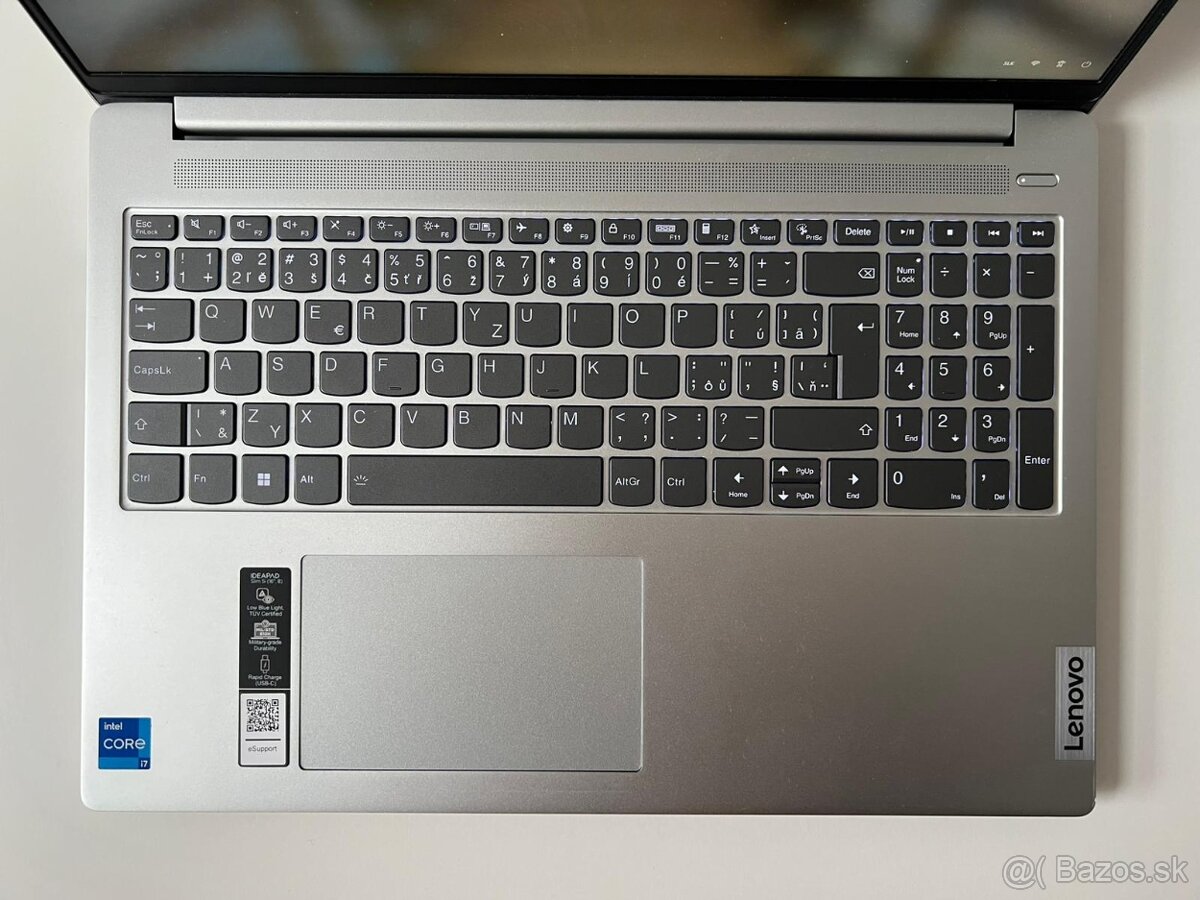 Lenovo IdeaPad Slim 5 16IRL8 Cloud Grey celokovový - 5