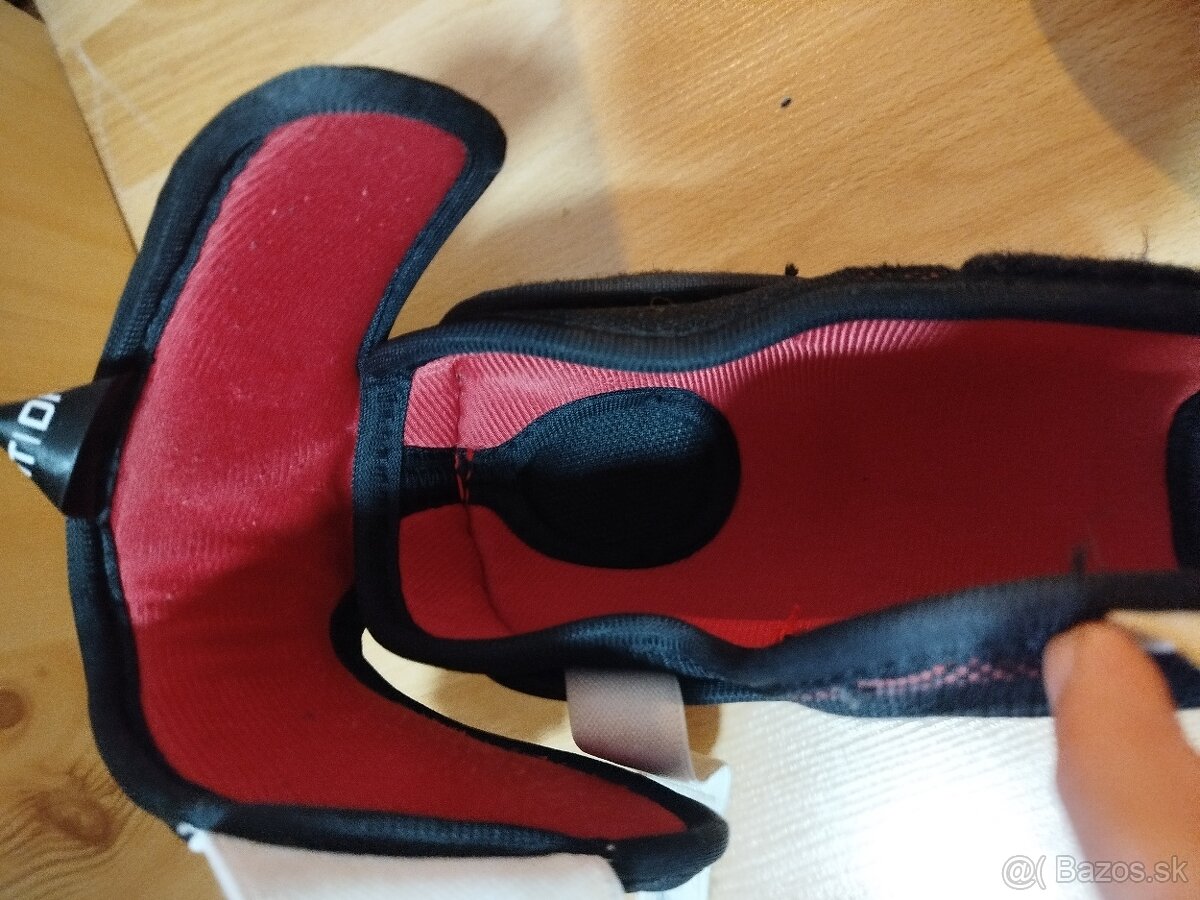 Hokejové chrániče na lakte - 5