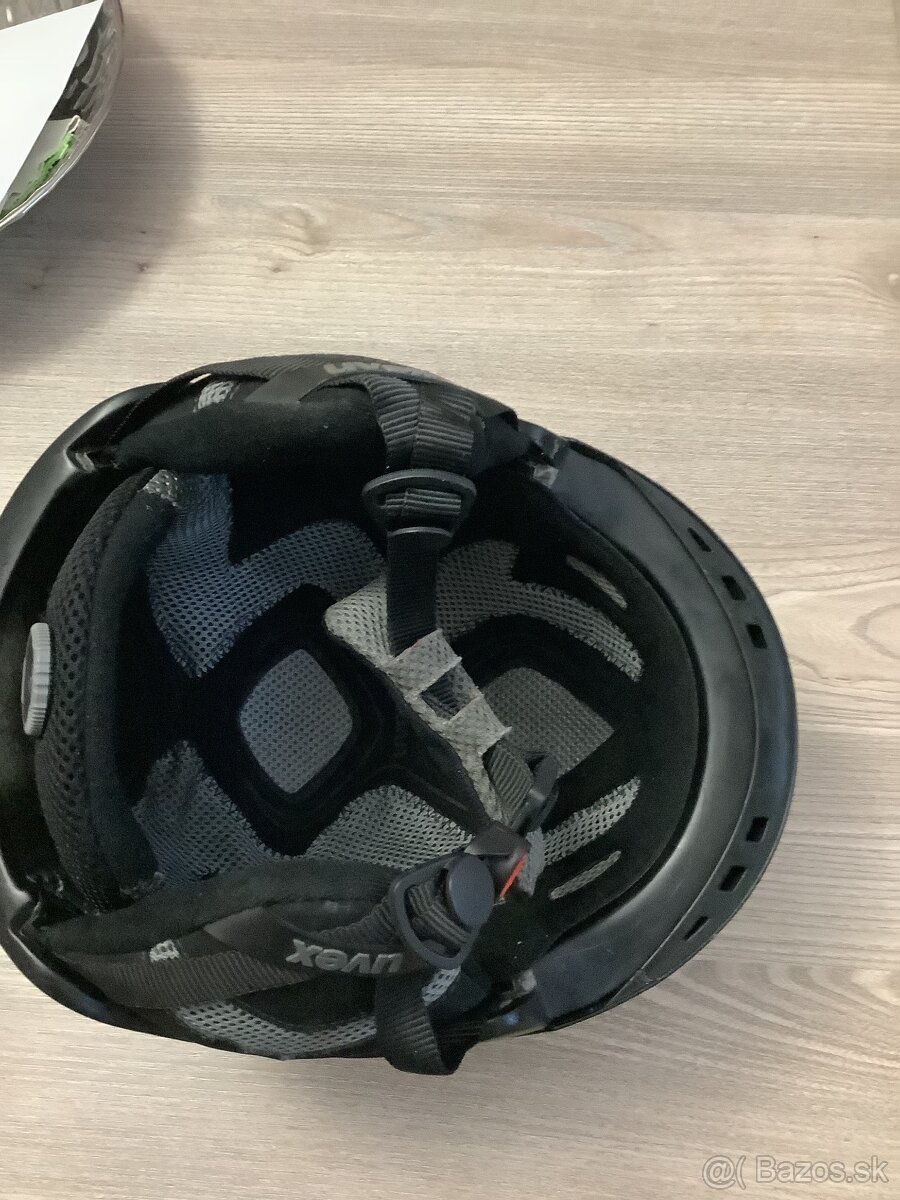 PRILBA UVEX P2US black mat 59-61 cm - 5