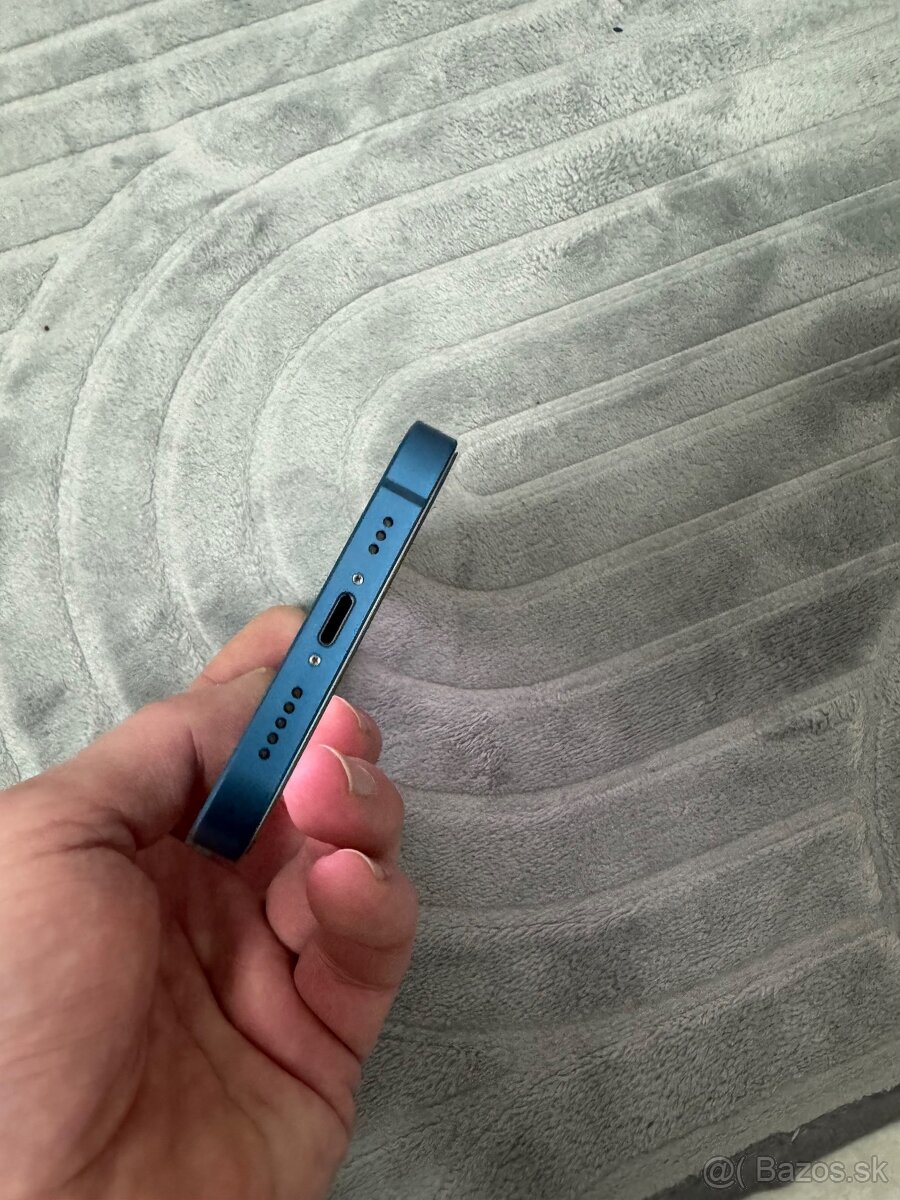 Apple iPhone 13 128GB - 5