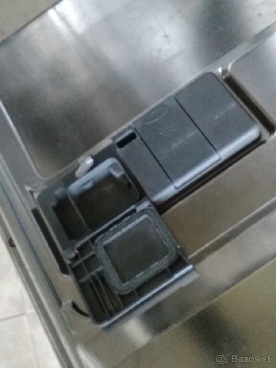 Menšia umývačka Zanussi - 5