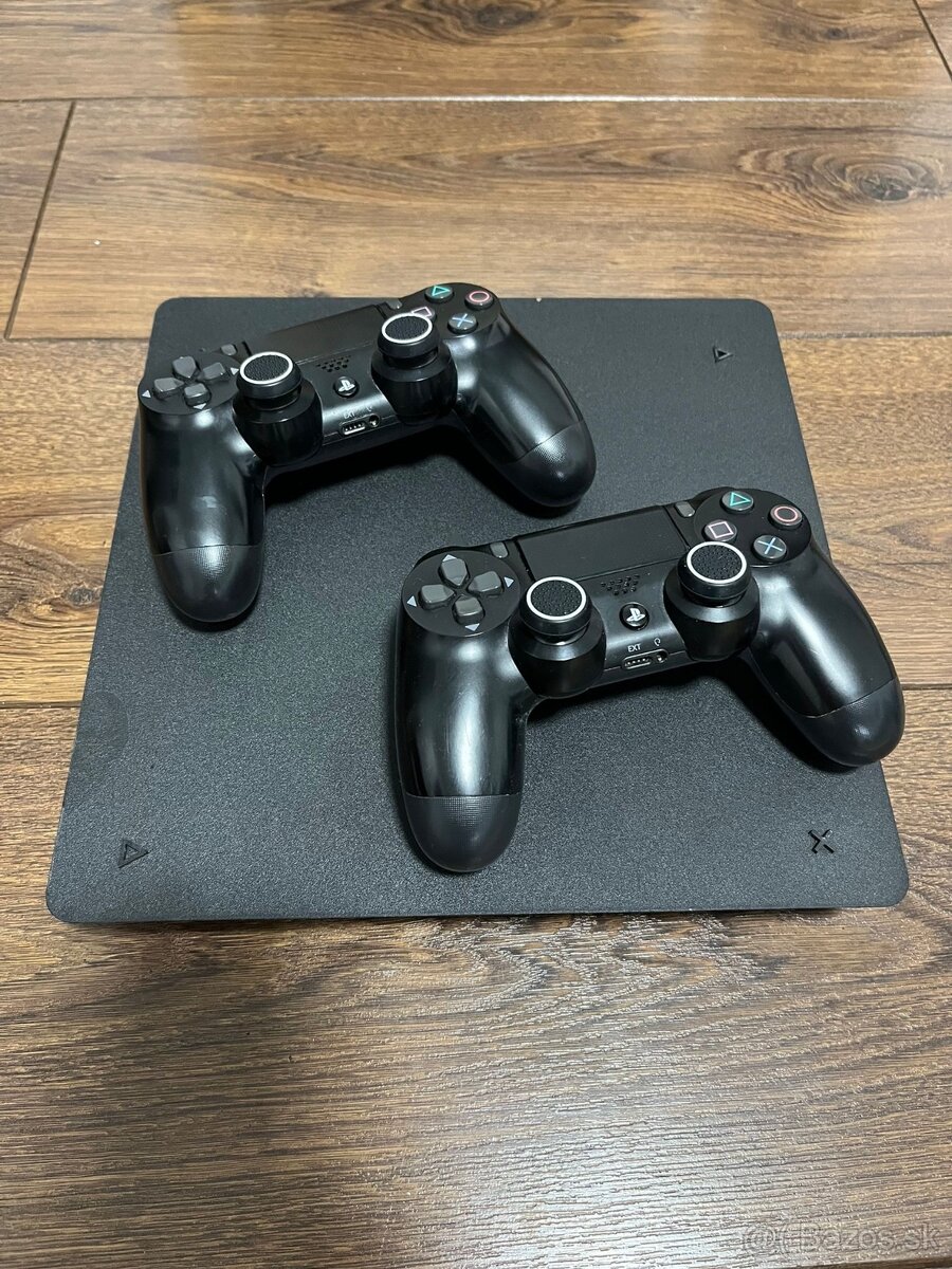 Ps4 slim - 5