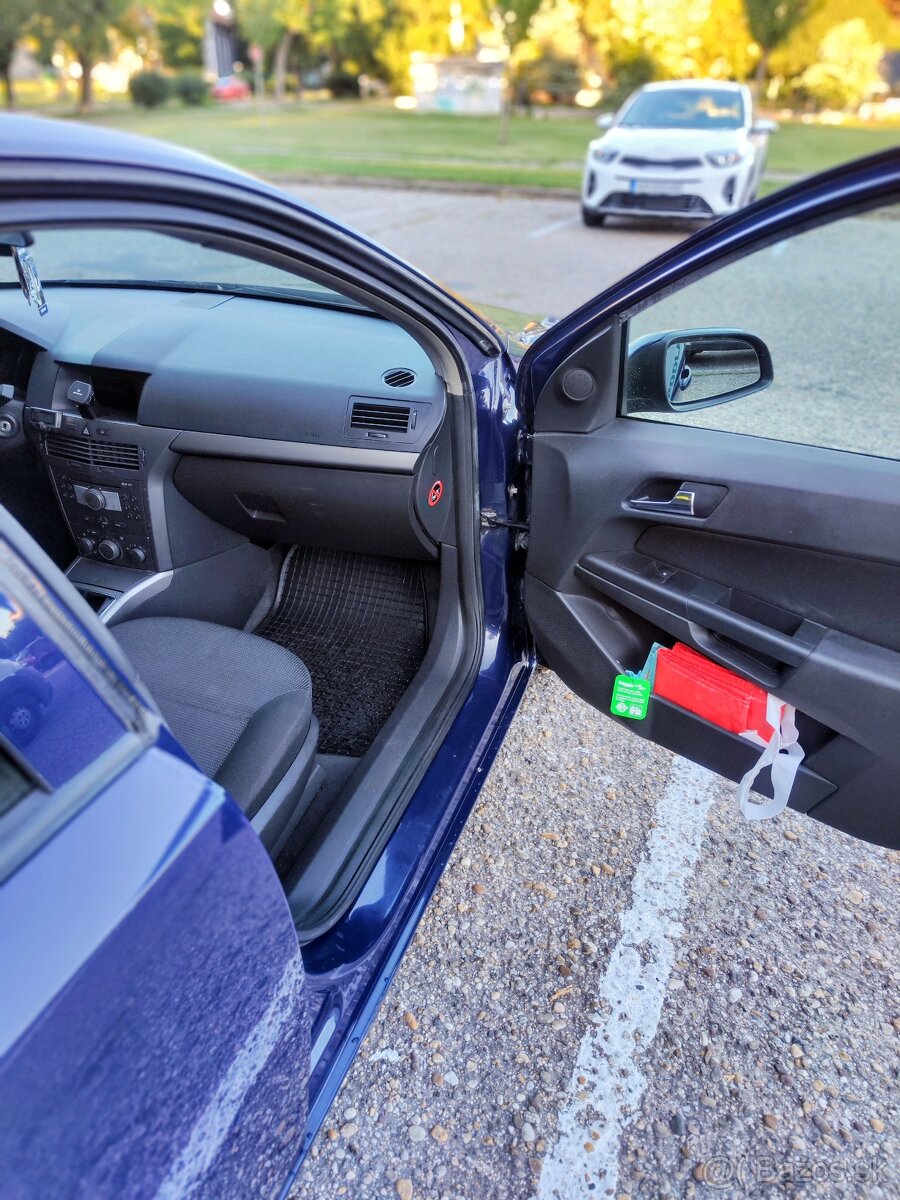 Opel Astra H - 5
