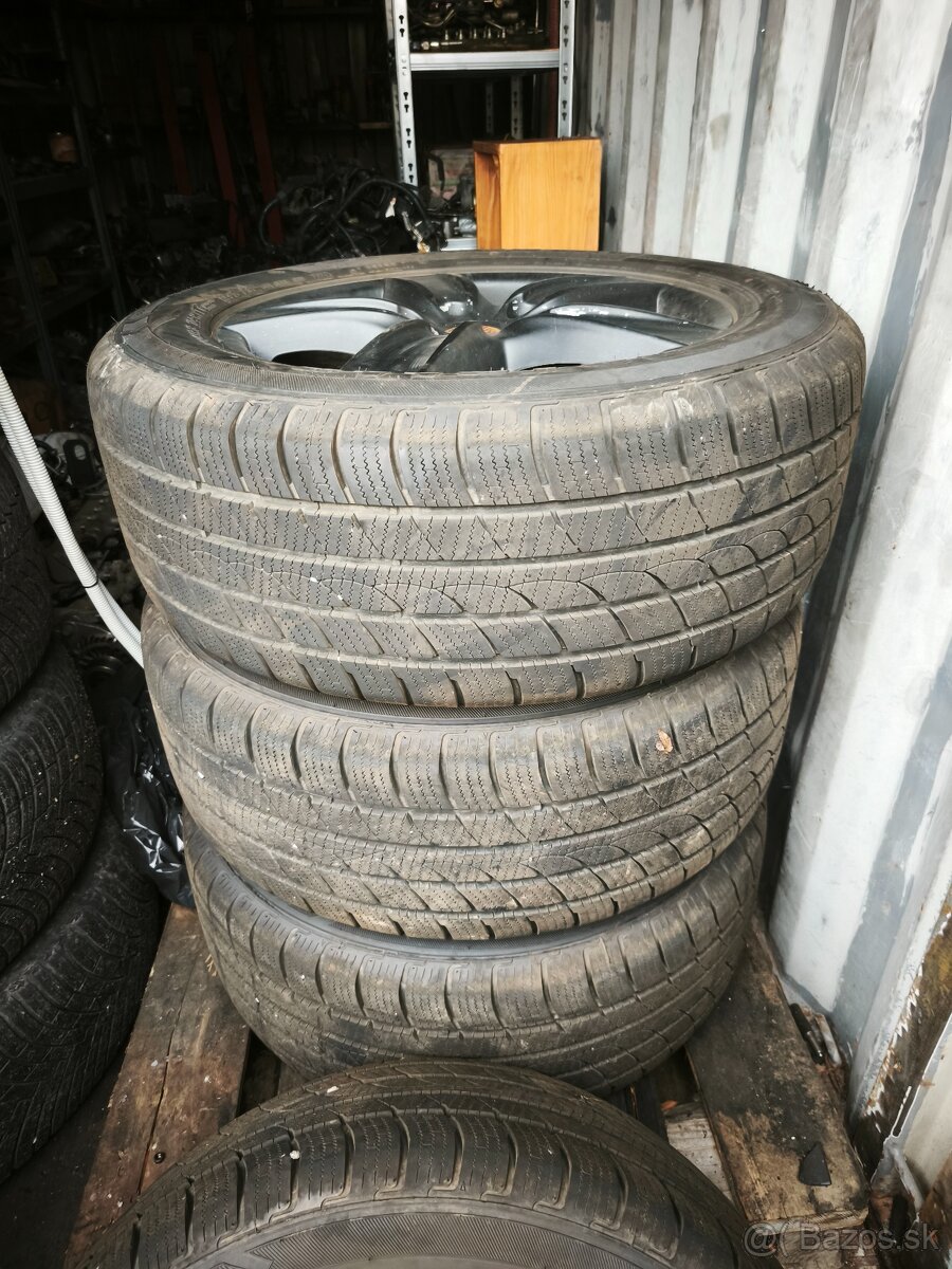 Porche cayenne zimne 255/55/r18 - 5