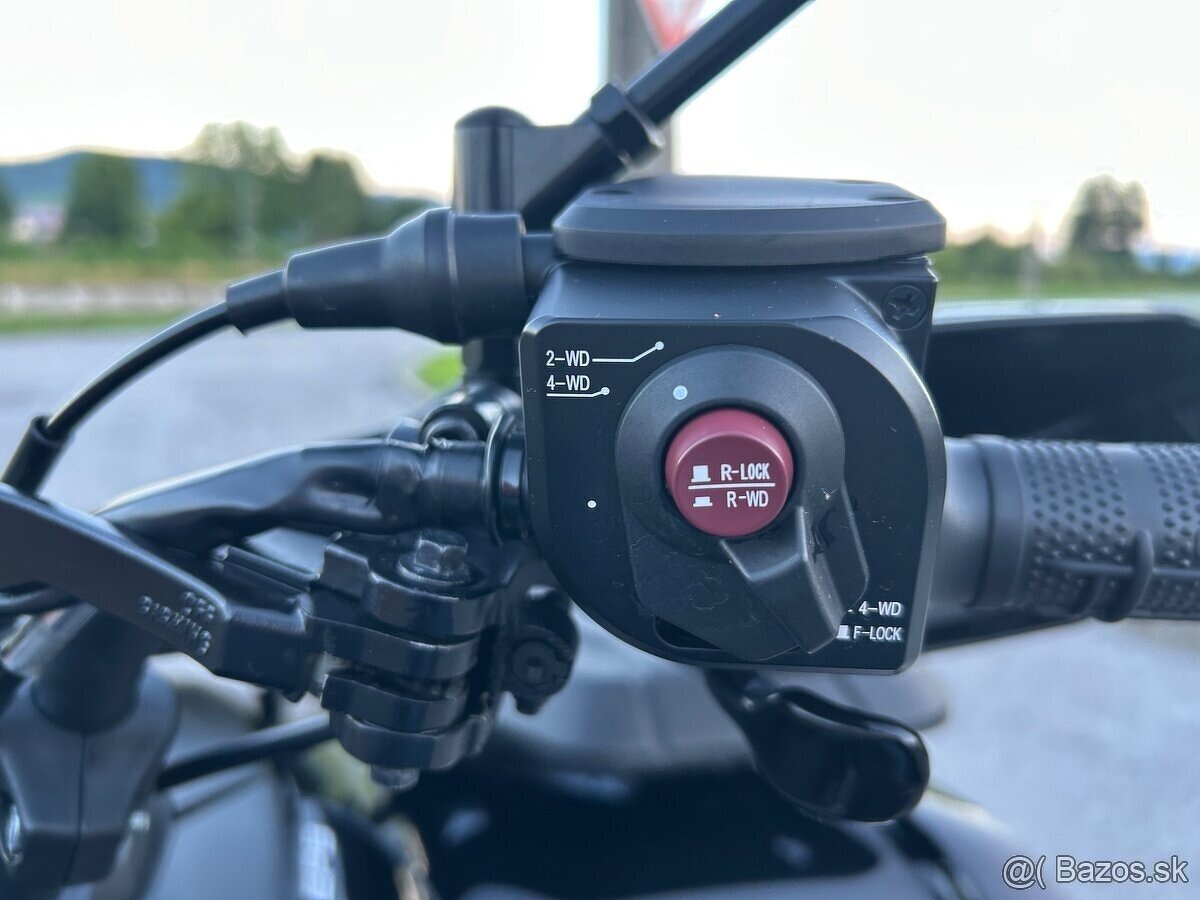 CF MOTO 520L