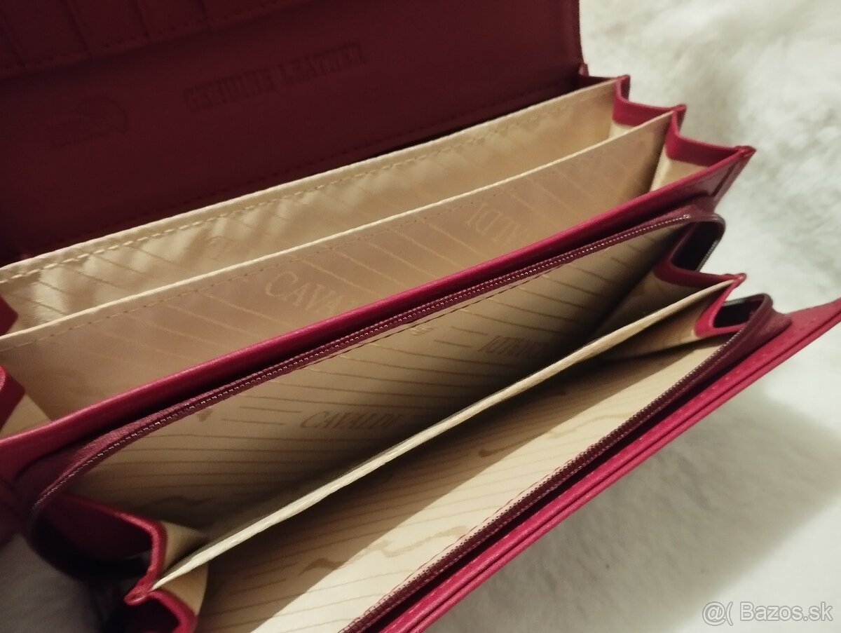 Dámska červená peňaženka Cavaldi v krabicke - 5