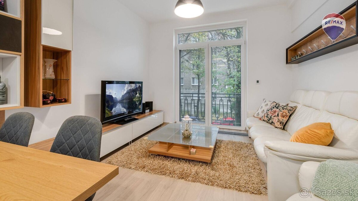 NA PREDAJ-3 izbový dizajnový, kompletne zrekonštruovaný byt - 5