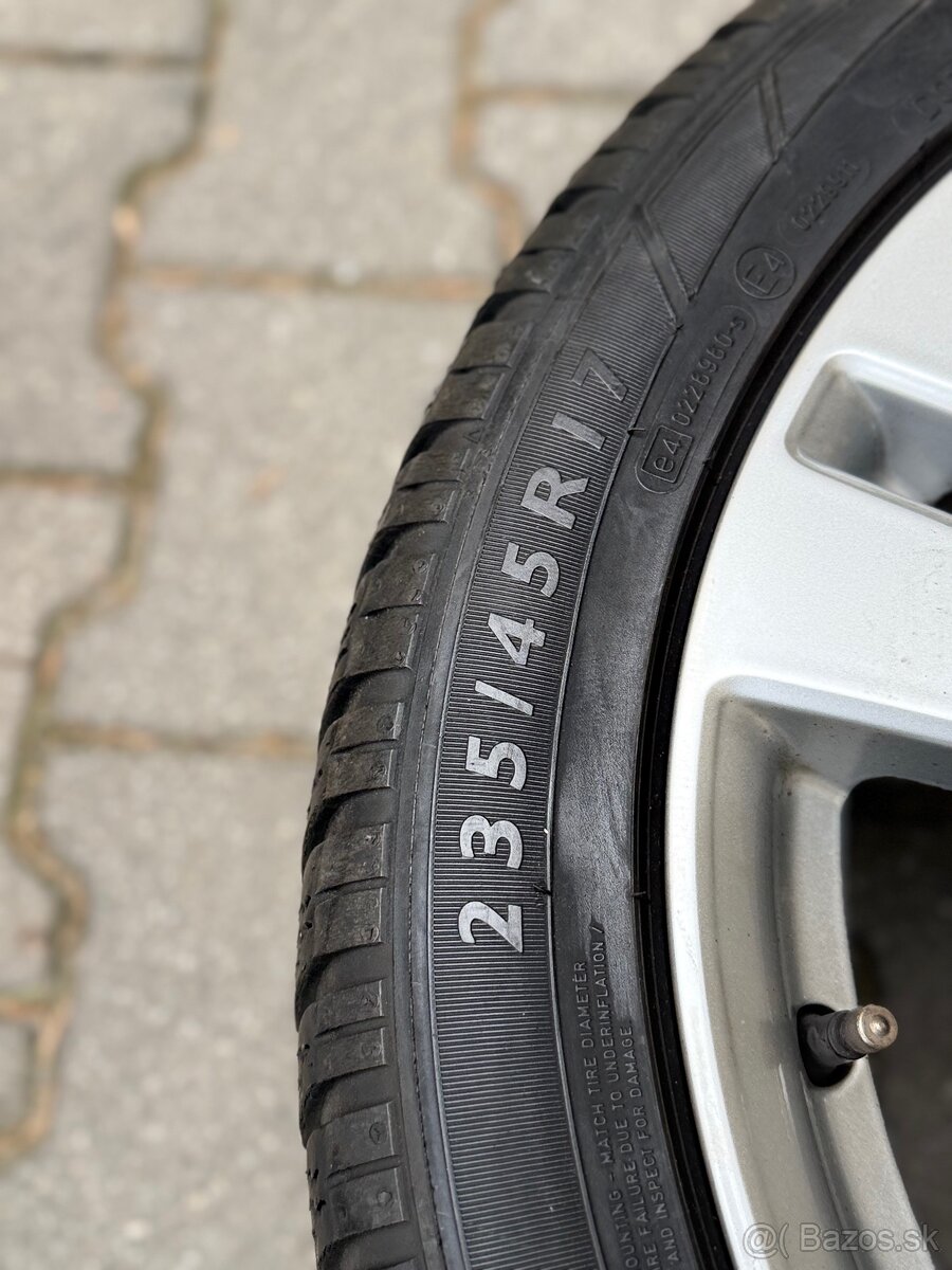 Predám pneu DUNLOP - 5