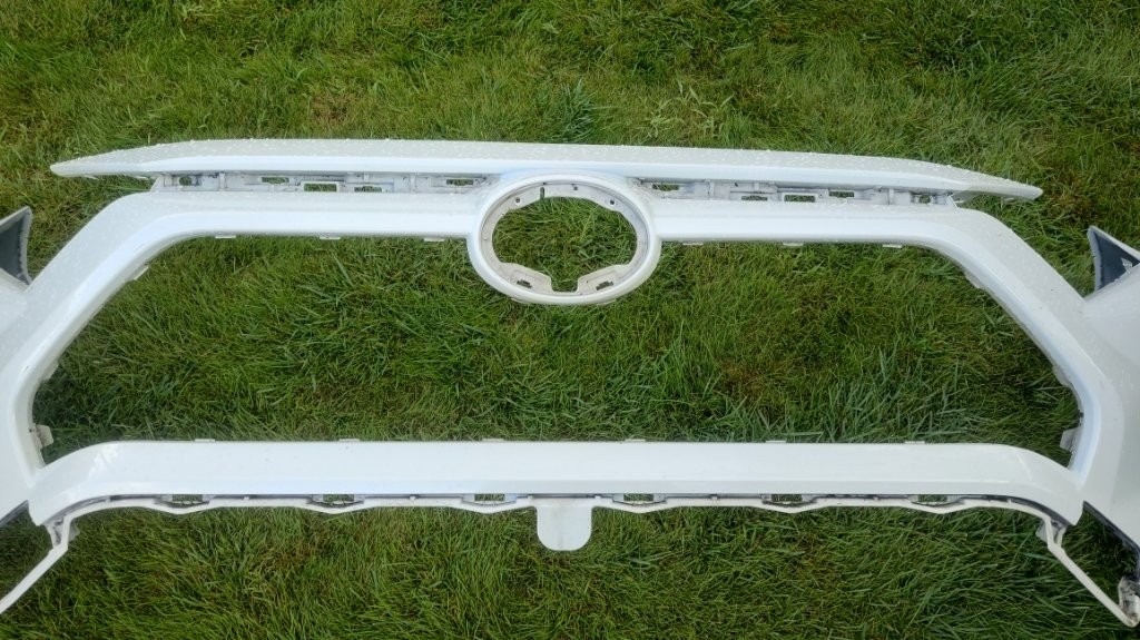 Toyota RAV4 RAV-4 V 2018 - Predny naraznik - 5