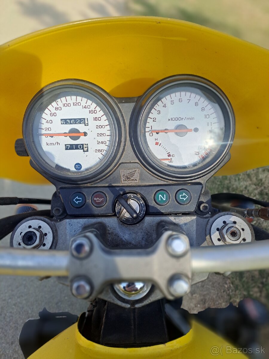 Honda hornet 600 - 5