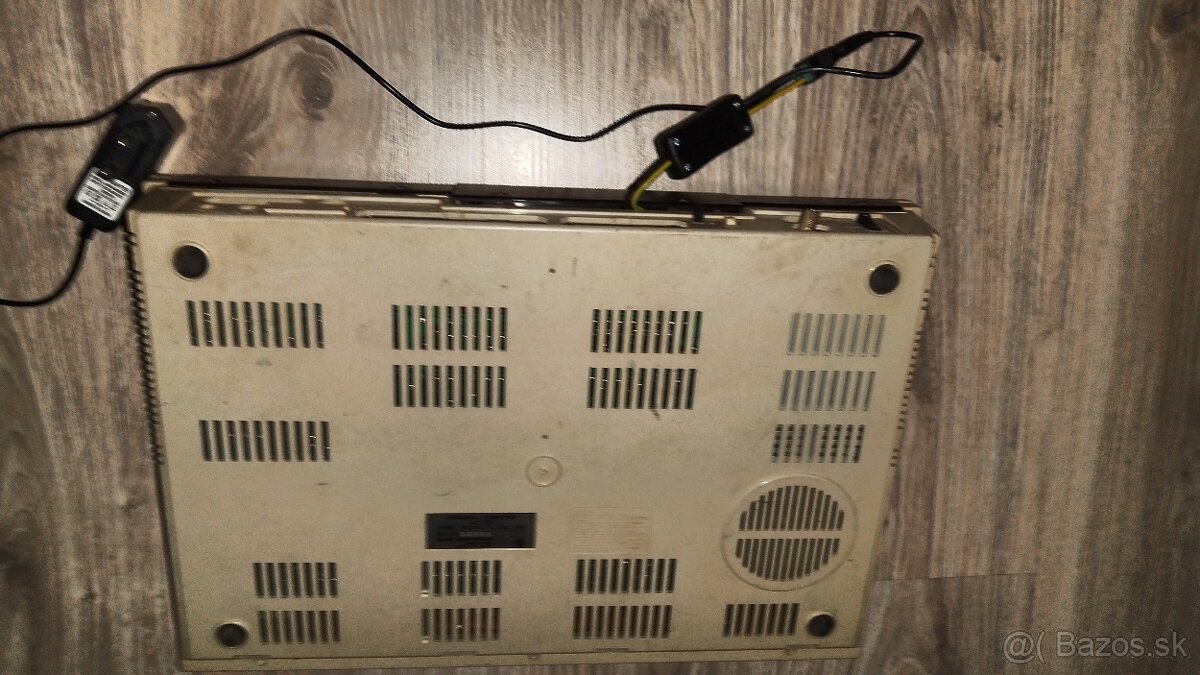 Nabízím počítač Sharp MZ-720 . - 5