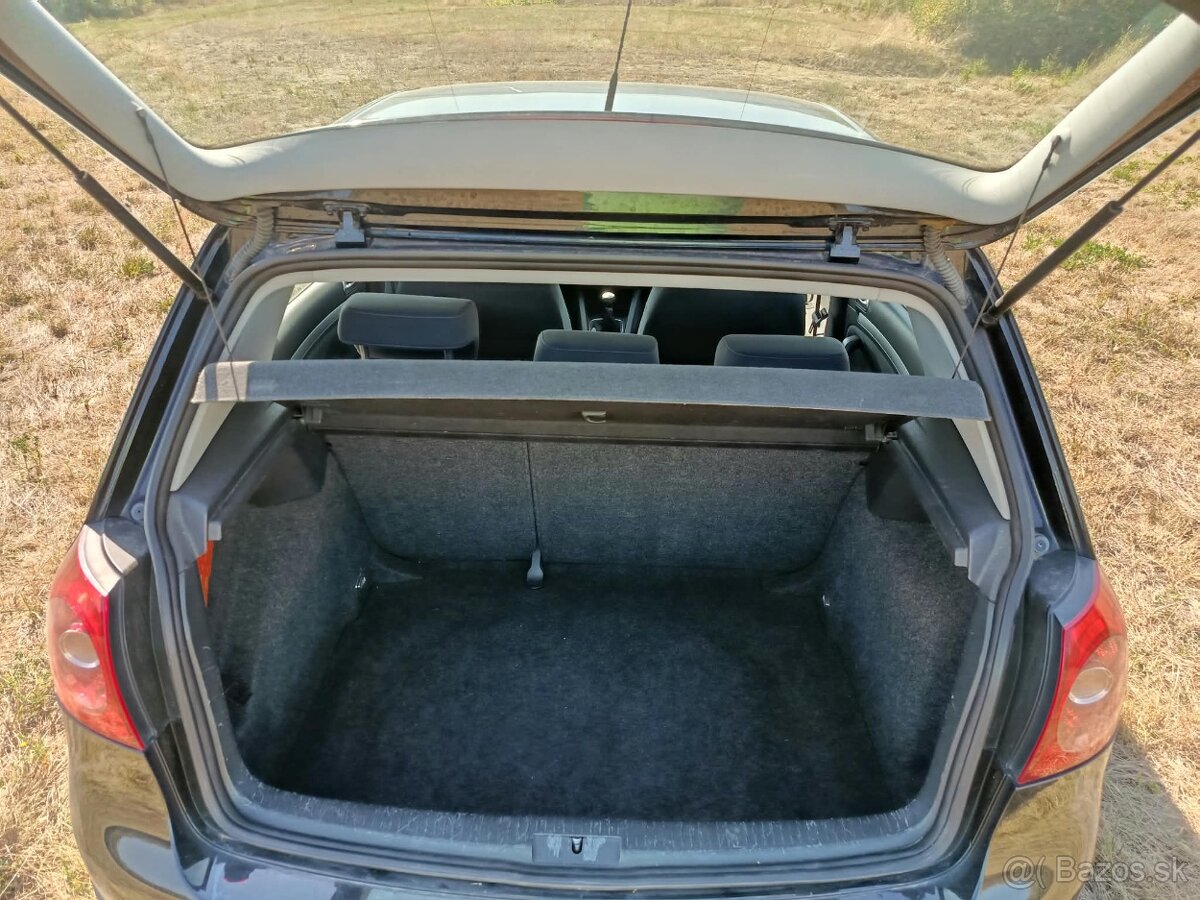 Volkswagen Golf V 1,9Tdi - 5