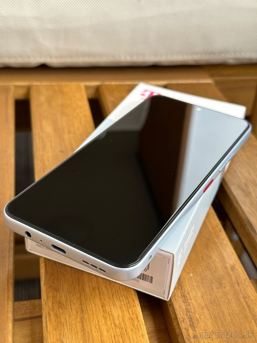 T phone 3 - 5