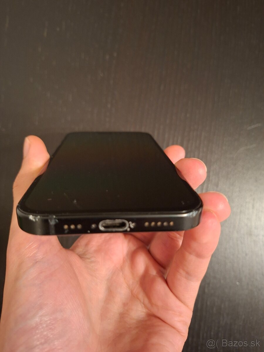 iPhone 15 128GB, 100% batéria - 5